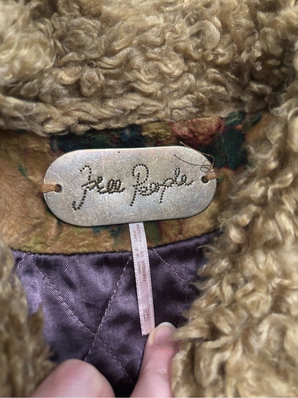 Vintage Free People Coat Coat with Floral Pattern and Faux Fur - Picture 5 of 11